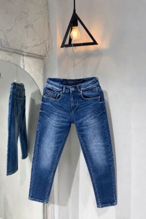 PREMIUM JEANS